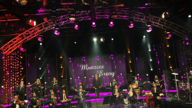 Muazzez Ersoy’dan Müzik Ziyafeti